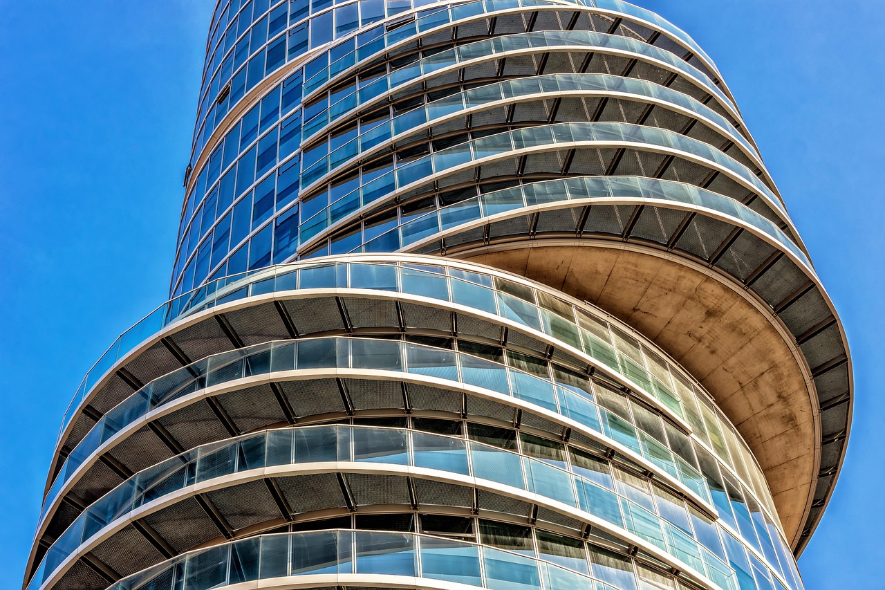 Nachfrage nach Gewerbeimmobilien steigt deutlich